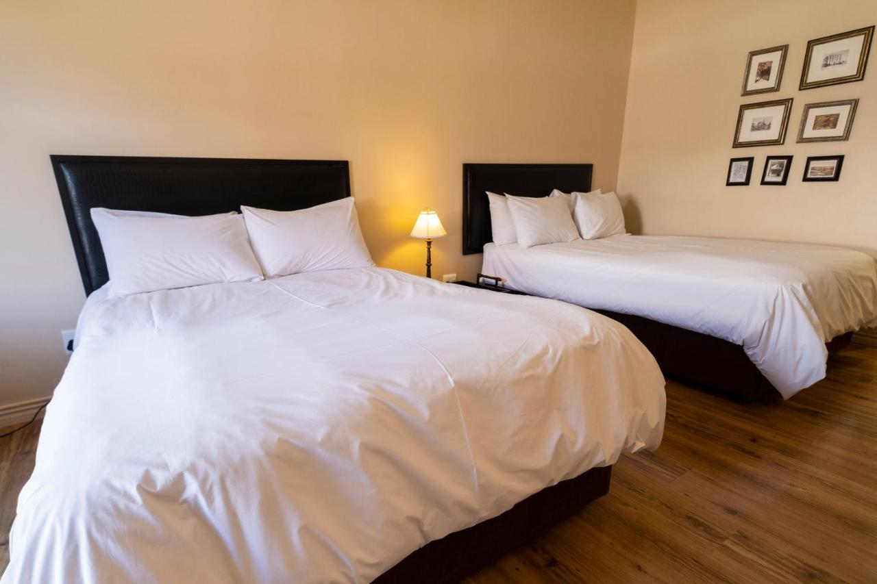 Protea Hotel By Marriott Kimberley Dış mekan fotoğraf