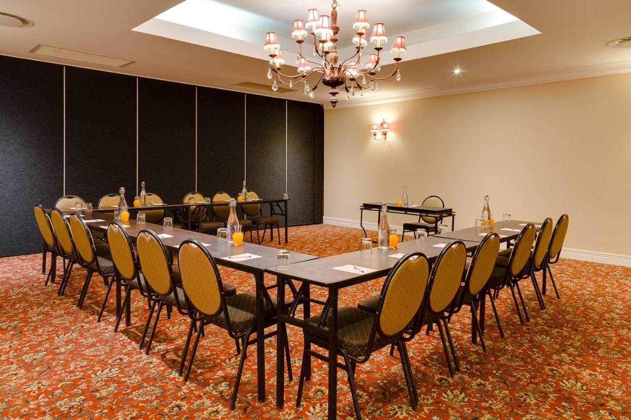 Protea Hotel By Marriott Kimberley Dış mekan fotoğraf